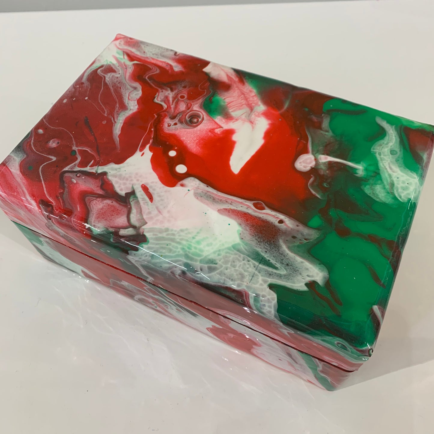 Red and Green Fine Art Box